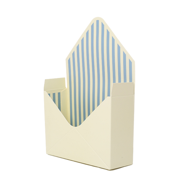 Cream & Blue Stripes 23cm Cardboard Envelopes 10pk